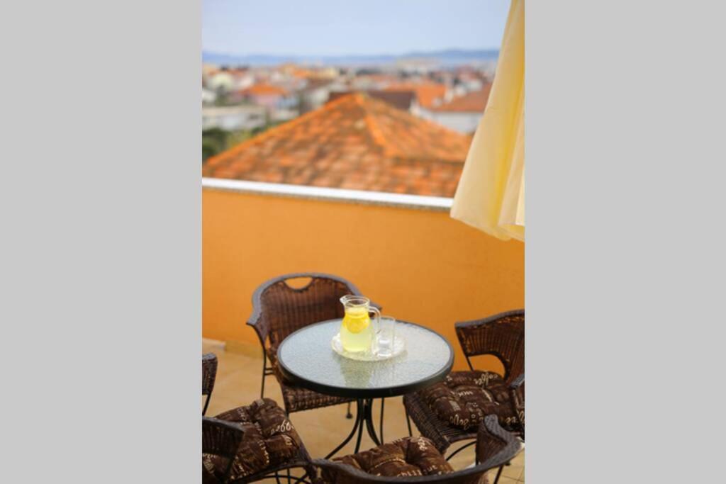 Apartman Lara Zadar Exterior foto